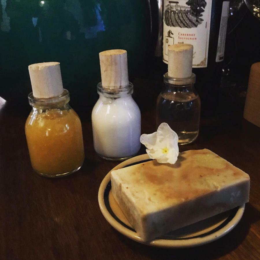 Secret Cottage Boutique Hotel 호치민 외부 사진